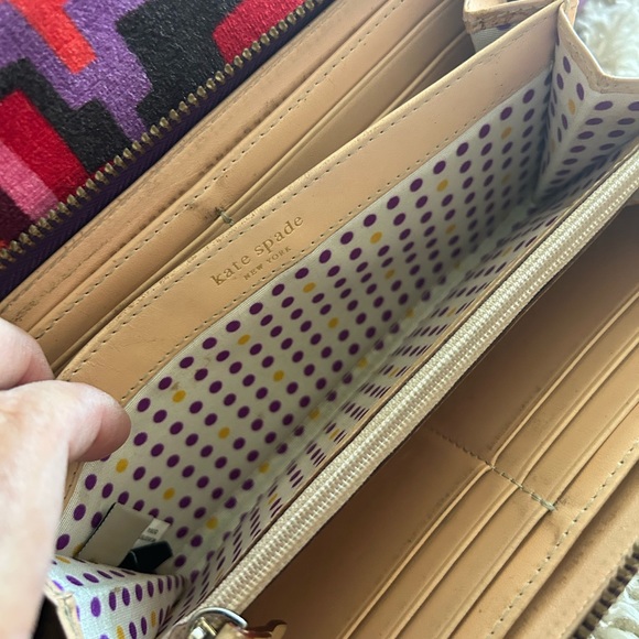 Kate Spade Purple Leather Zip around Wallet! - Picture 4 of 7
